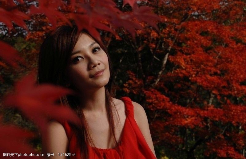 崇拜梁静茹图片素材