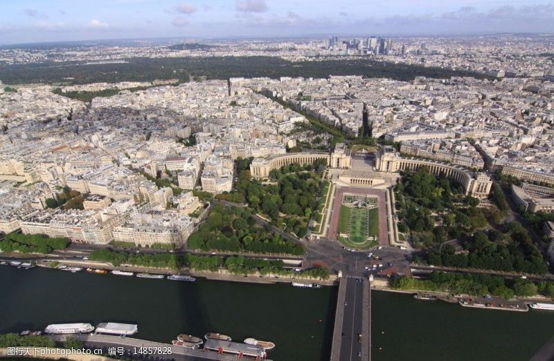 巴黎铁塔巴黎马尔斯广场图片