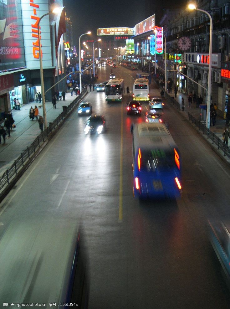 江桥武汉江汉路步行街夜景图片
