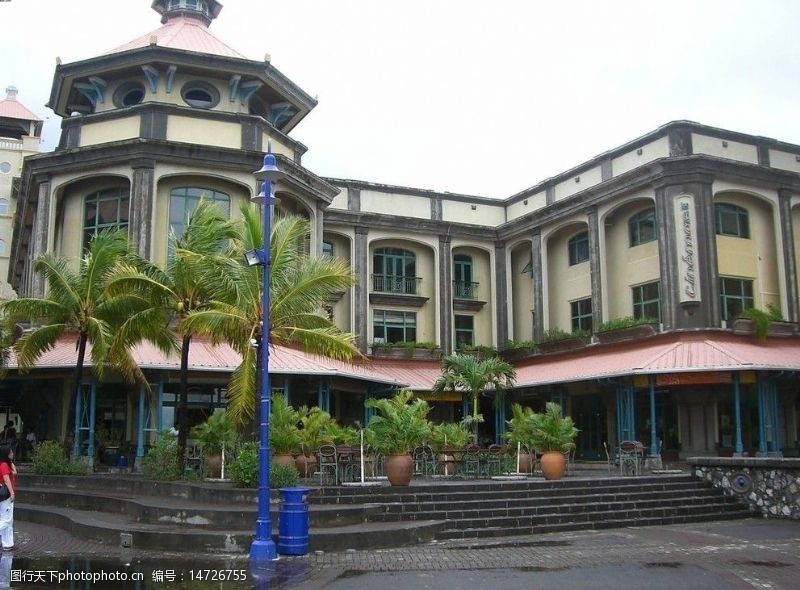 印度洋毛里求斯路易港街上的酒店图片
