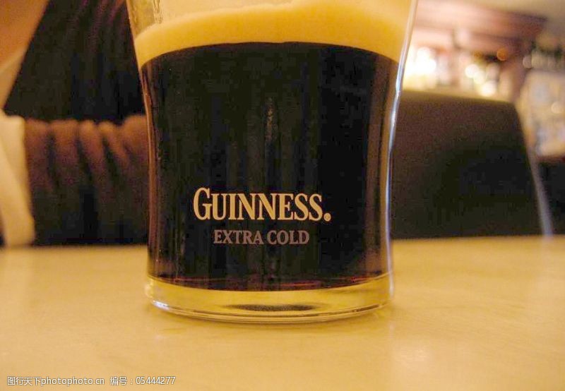 饮料矢量素材英国产吉尼斯黑啤酒图片