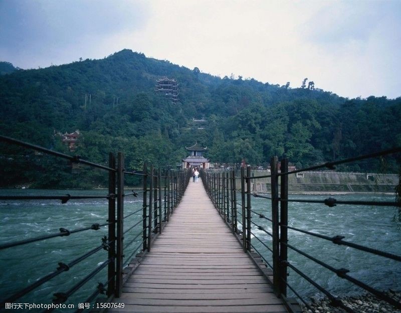 江桥木桥图片