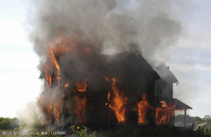 rgb火烧房子高清图片