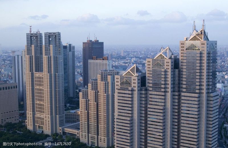 城市副中心东京新宿副中心的高楼图片