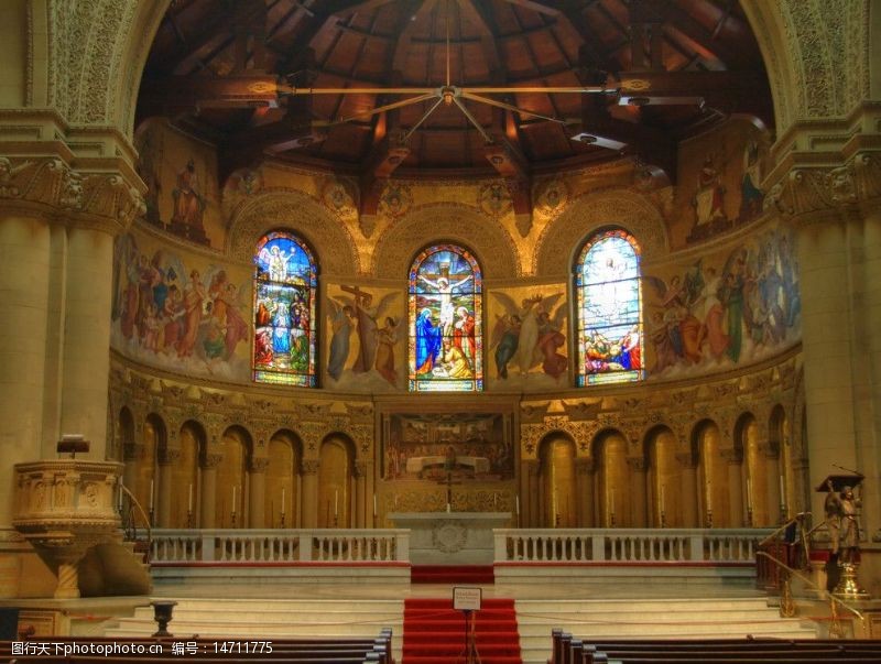 摄影台历旧金山斯坦福大学里的圣母教堂图片