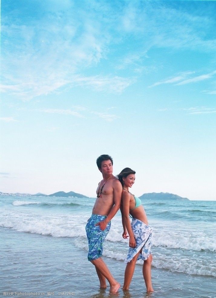 情侣度假海滩情缘图片